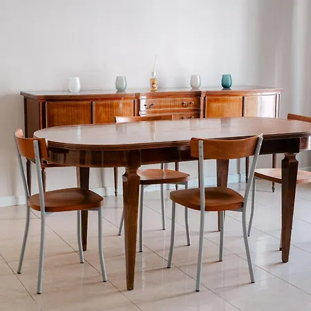 By The Sea Apartament *